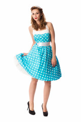 Pinup Girl im Kleid