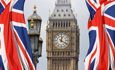 Fototapety  Big Ben w Londynie i angielska flaga
