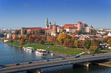 Fototapeta na wymiar Krakow Skyline with Wawel Castle in Fall