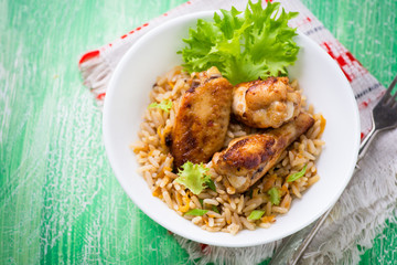 Baked chicken wings with rice