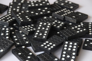 Domino
