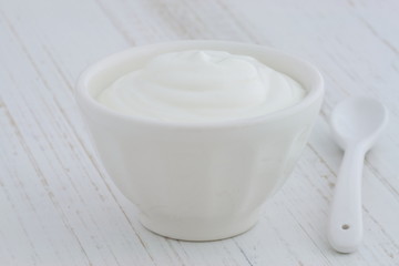 Obraz na płótnie Canvas plain greek yogurt