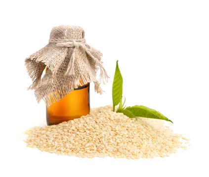 Sesame oil with seeds.