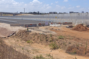 Paving a new road.
Laying of new high-speed roads in Israel.
