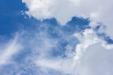 Obraz premium white fluffy clouds