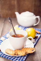 tea with lemon
