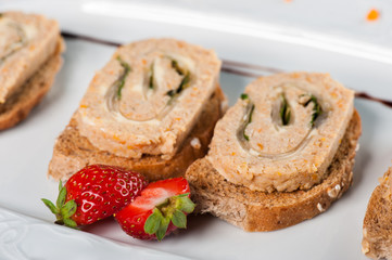 Sandwiches with paste from rabbit