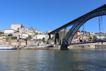 Fototapeta premium Vistas de Oporto. Portugal