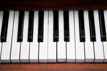 black and white piano keys