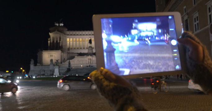 City traffic in Rome by Altar of Fatherland 