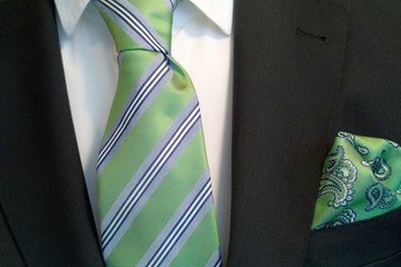 krawatte mit anzug