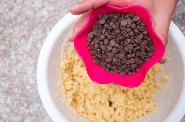 Adding chocolate chip 