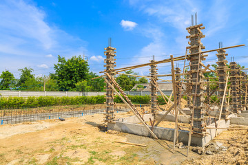 concrete pillar mold for house construction