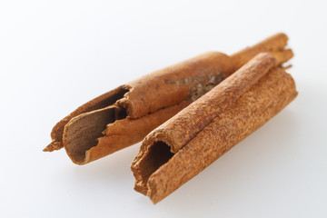 シナモン　Cinnamon