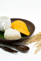 Thai dessert of mango with sticky rice