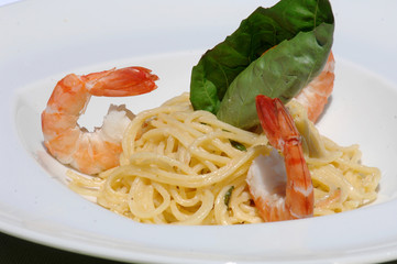 Pasta with shrimps