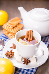 tea with lemon