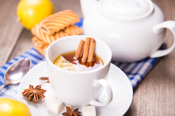 tea with lemon