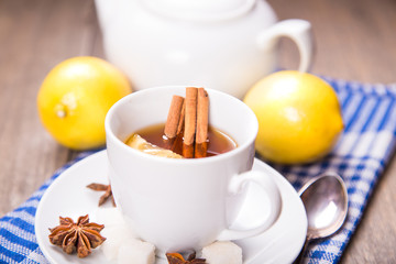 tea with lemon
