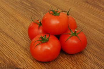 Pyramid of tomatoes