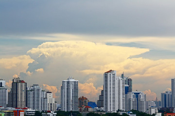 Obraz premium Bangkok skyscrapers in the evening