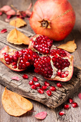Pomegranate (toning)