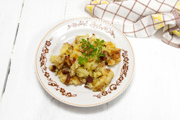 fried potatoes