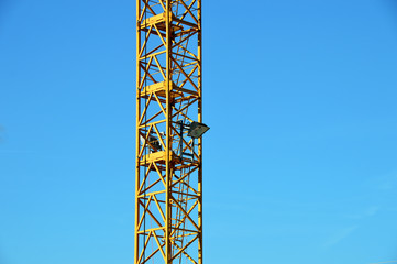 Fototapeta na wymiar Scheinwerfer auf einem Turmkran