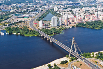 Obraz premium Kiev, Moscow bridge
