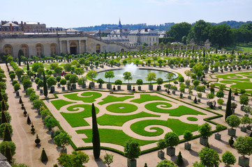 Naklejka premium Garden at Versailles Palace, Paris