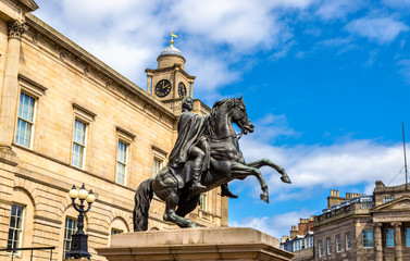 Fototapeta na wymiar Duke of Wellington Statue. in Edinburgh - Scotland