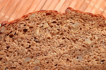texture rye bread