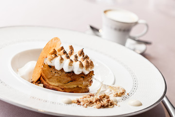apple cake with meringue