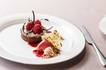 chocolate cake with raspberries