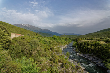 Der Fluss Golo auf Korsika