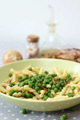 Pasta e piselli