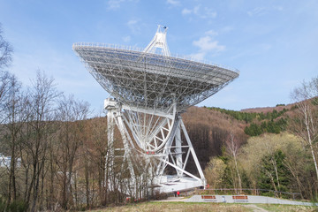 SAMSRadio telescopeUNG CAMERA PICTURES