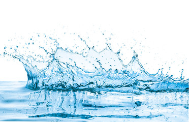 a crown shaped water splash