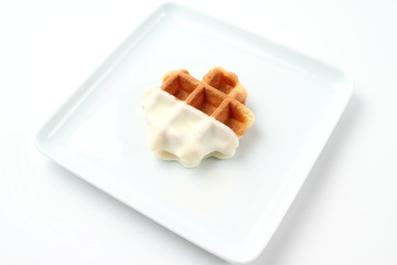 ホワイトチョコワッフル