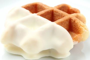 ホワイトチョコワッフル