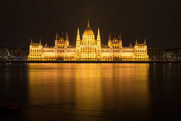 Fototapeta premium Hungarian Parliament 