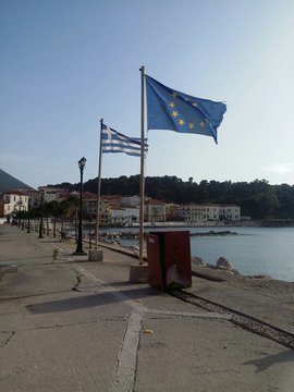 Bandiera greca e europea