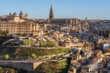 Fototapeta na wymiar Vista panorámica de Toledo (España)