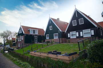 Fototapeta na wymiar old fishing village of Marken in the Netherlands. Close to Amste