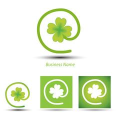 logo lucky clover arobase