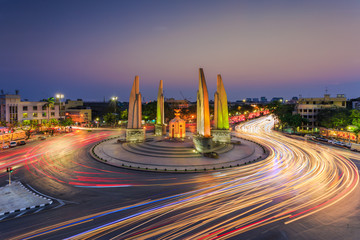 Obraz na płótnie Canvas Democracy monument during twilight time,Thailand