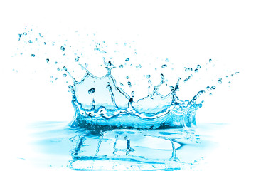 a crown shaped water splash