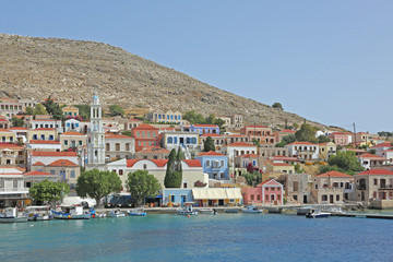 Hafen der Insel Chalki
