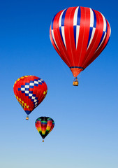 Naklejka premium red hot air balloon