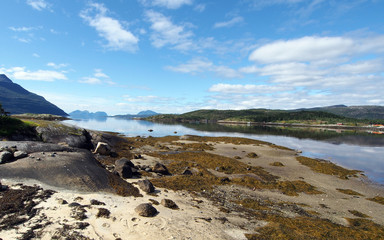 Fototapeta na wymiar Skjerstadfjorden